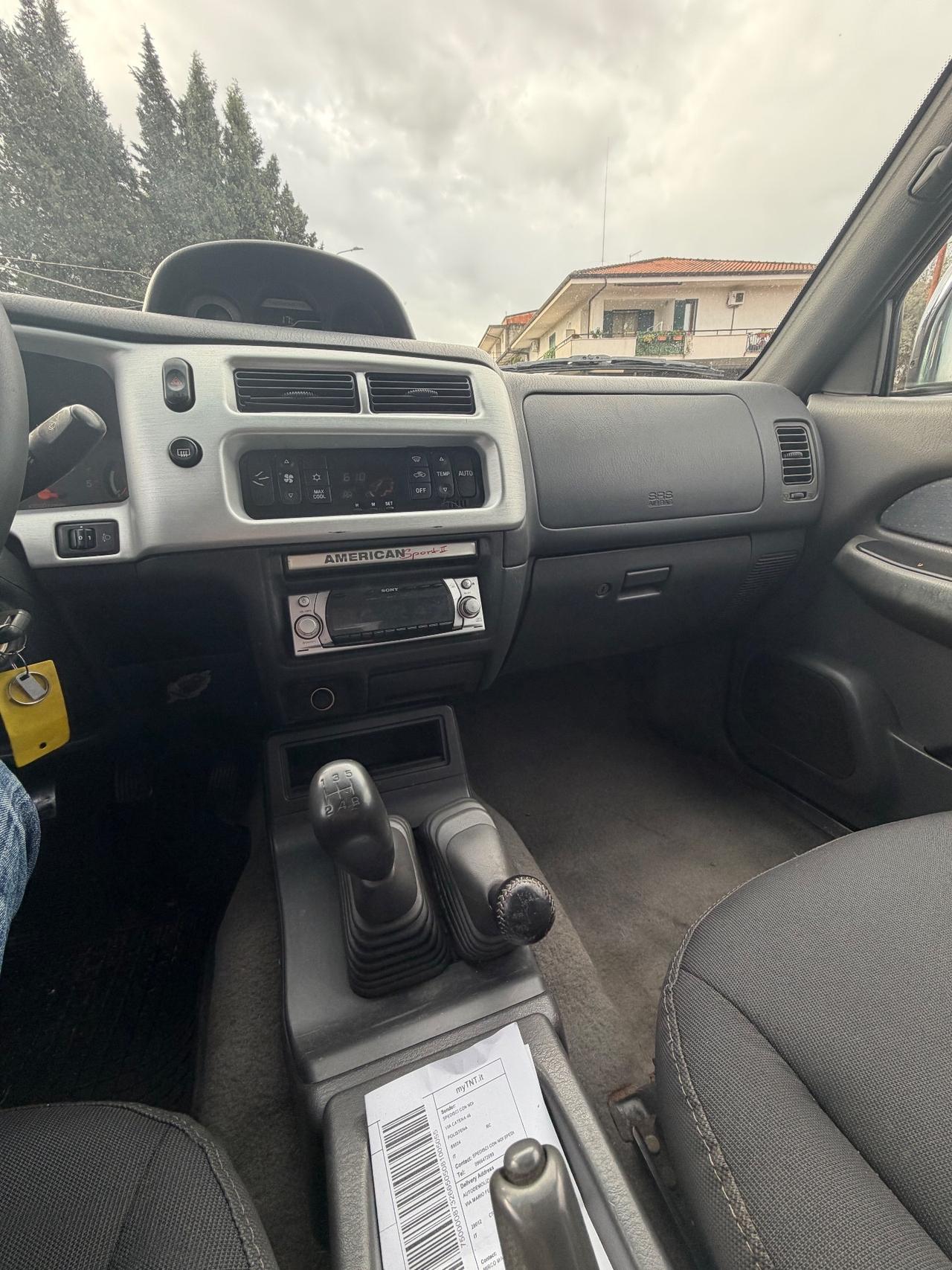 Mitsubishi L200 2.5 TDI 4WD Club Cab Pick-up GLS