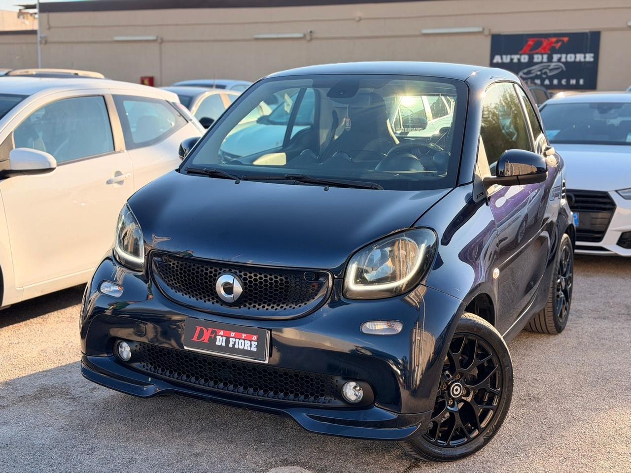 Smart ForTwo Parisblue Prime 1.0 71cv PACK BRABUS INTROVABILE !!!
