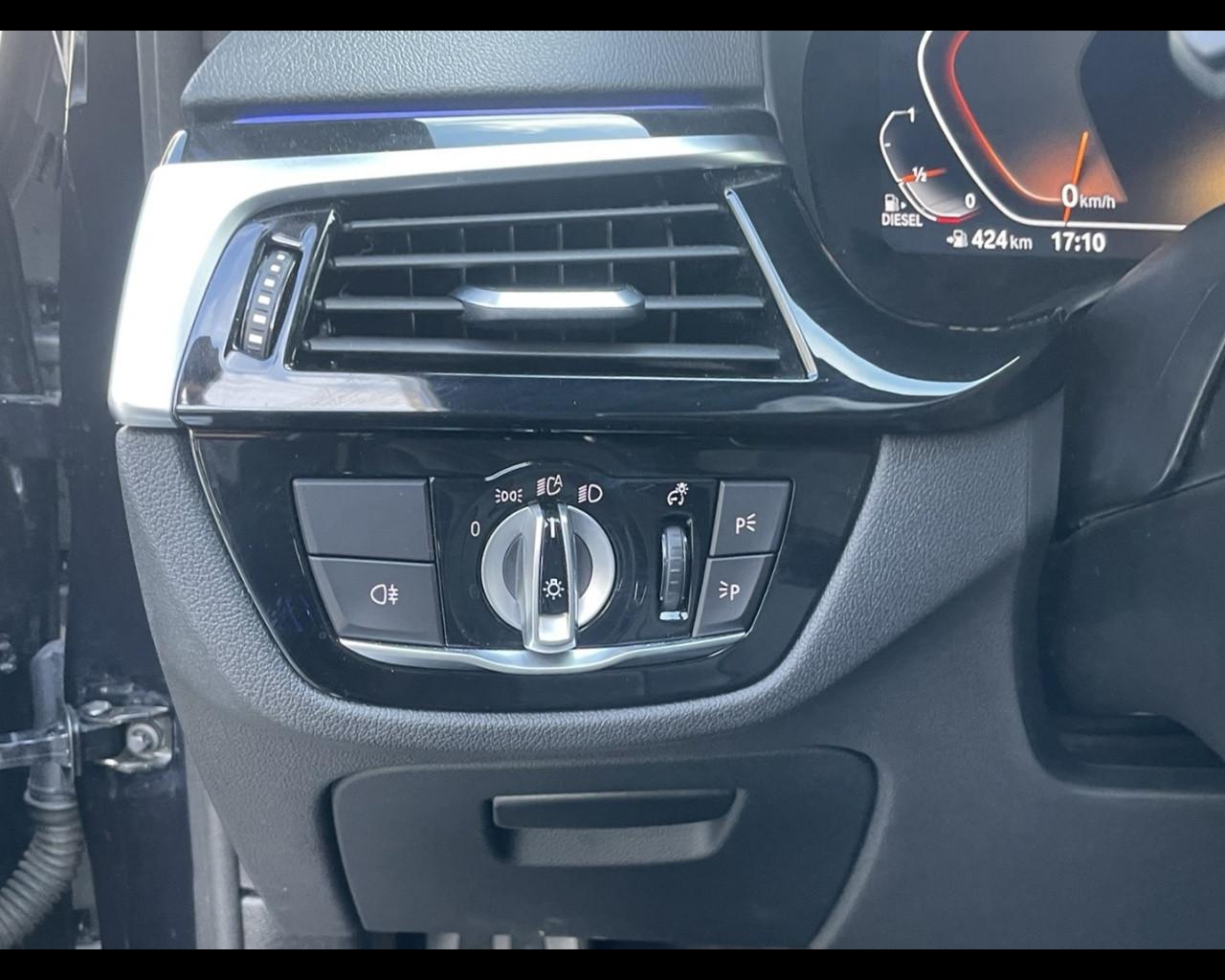 BMW Serie 5(G30/31/F90) - 520d 48V Touring Msport