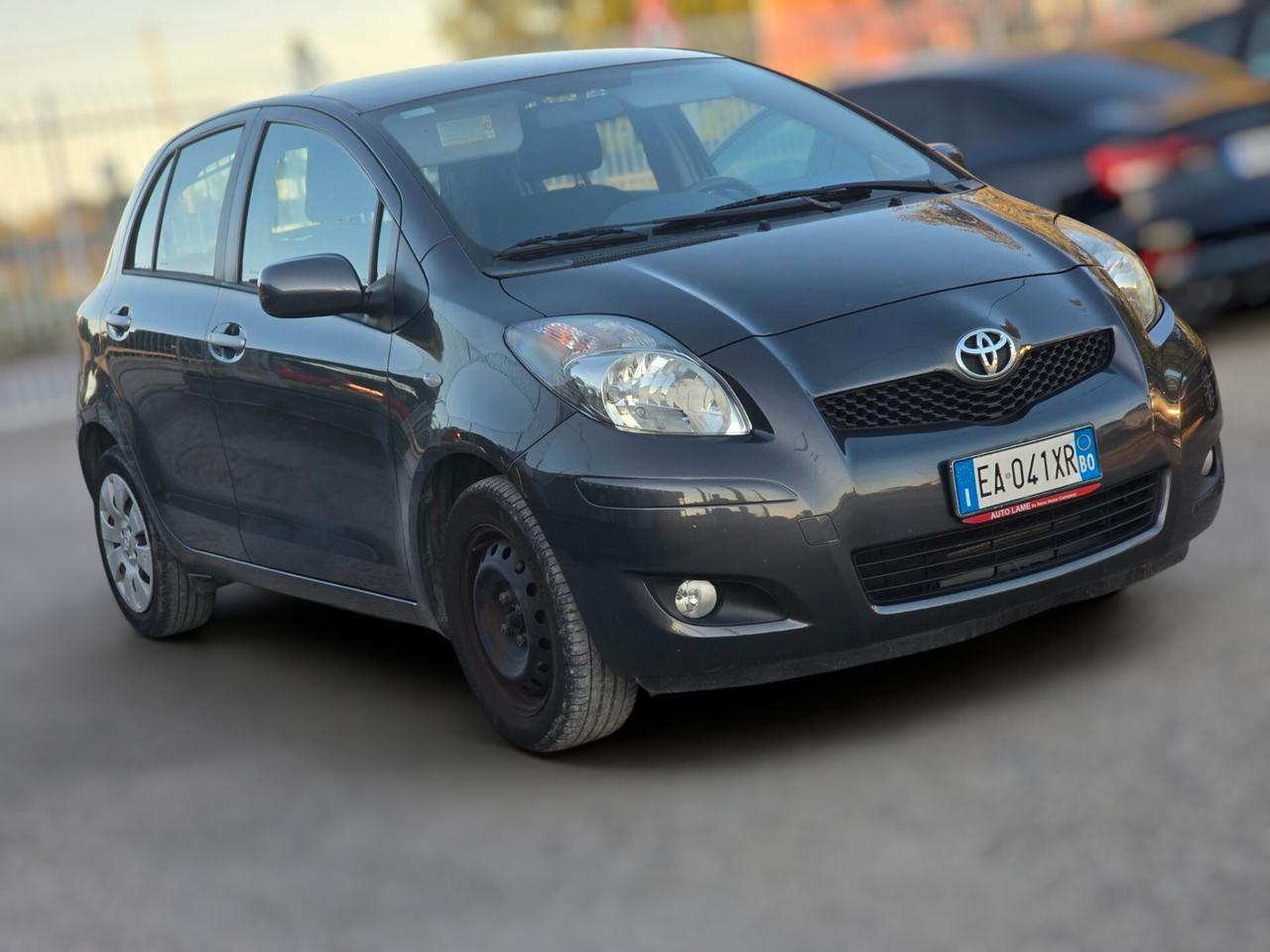Toyota Yaris 1.33 101cv sol 5p