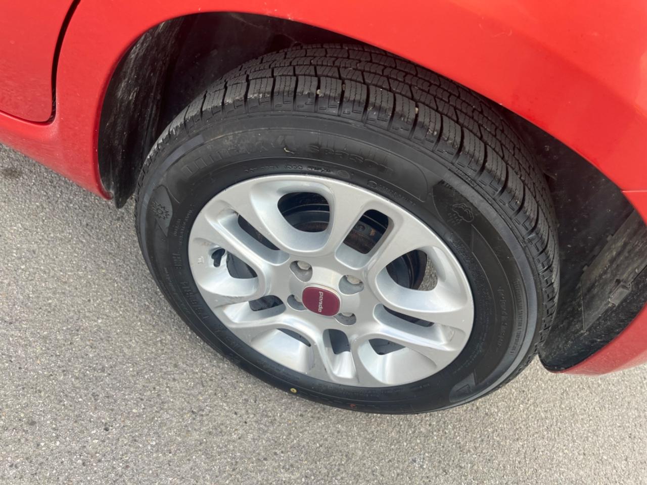 Fiat Panda 1.2 Lounge 2012 84.000 KM
