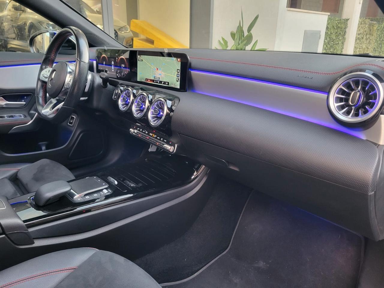 Mercedes CLA 200 d 150 Cv Autom. Premium/Amg+Tetto+Luci Ambiente...