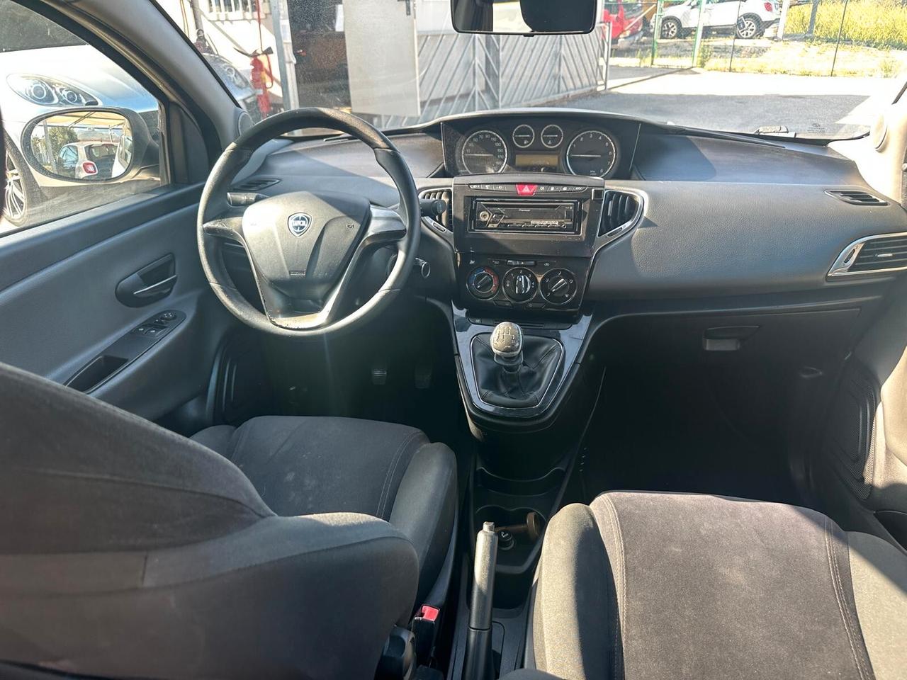 Lancia Ypsilon 1.2 Benzina/GPL