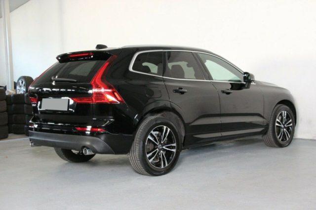 VOLVO XC60 D4 AWD Geartronic Momentum