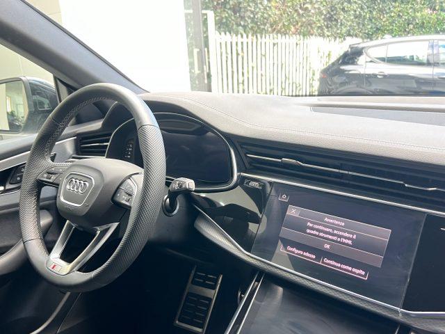 AUDI Q8 SUV 50 TDI 286 CV quattro tiptronic S line edition