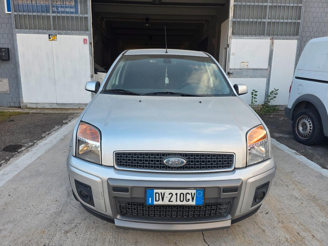 Ford Fusion 1.4 16V 5p. Titanium