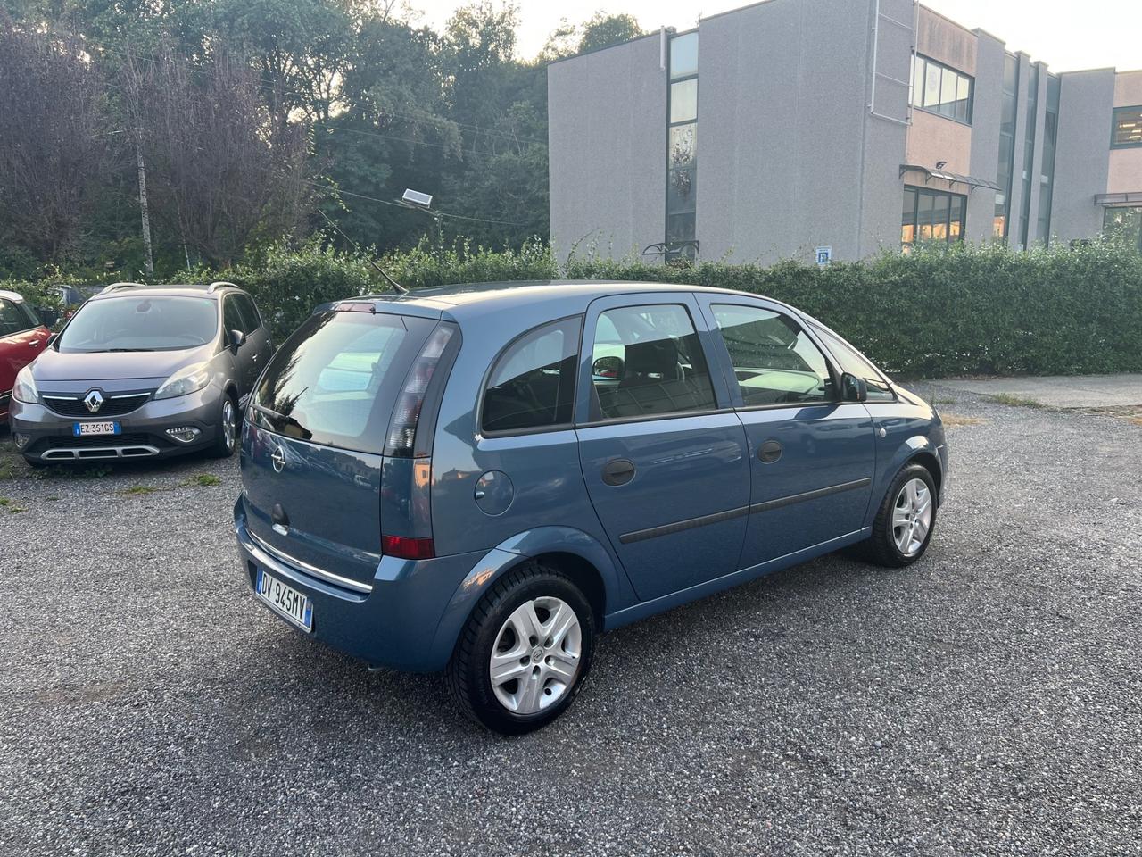 Opel Meriva 1.4 16V Cosmo*NEOPATENTATI