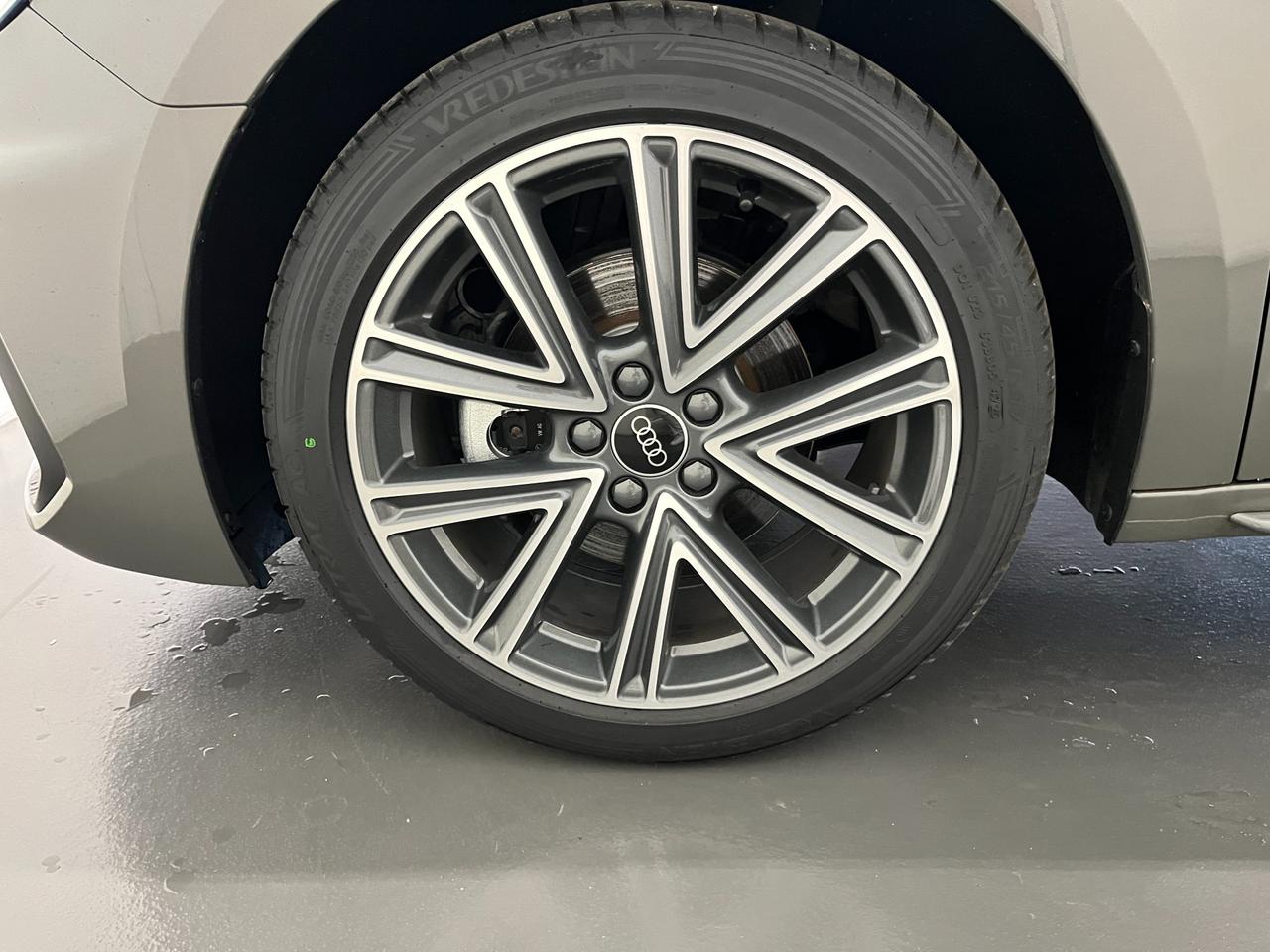 AUDI A1 SPORTBACK 30 TFSI S-TRONIC S-LINE EDITION