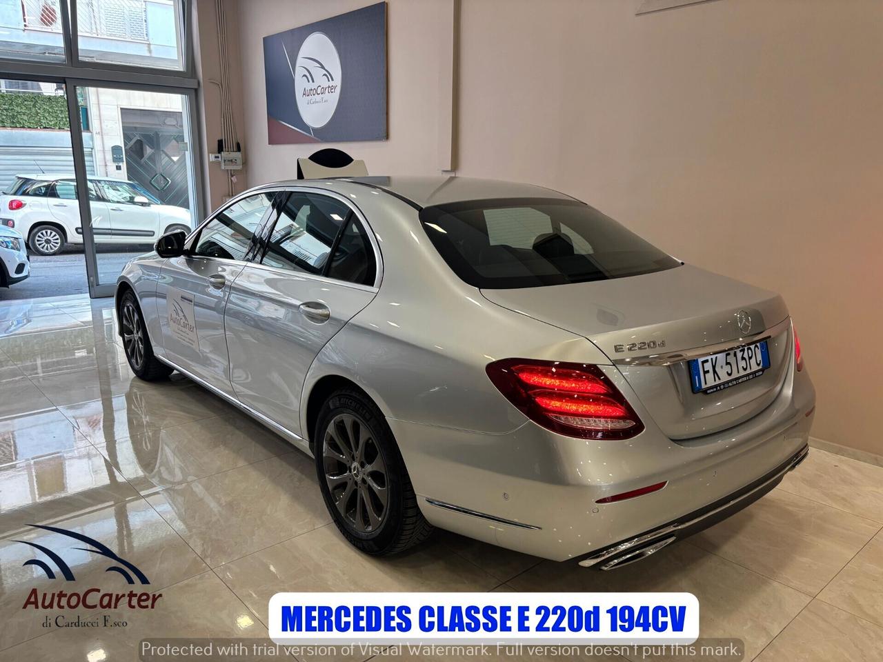 Mercedes-benz E 220 d Auto ** BERLINA**