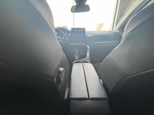 PEUGEOT 3008 BlueHDi 130 S&S EAT8 Allure