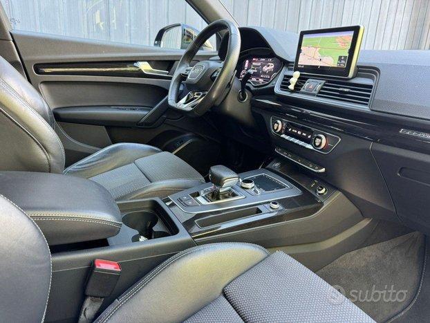 AUDI Q5 2.0 TFSI quattro S tronic S line plus
