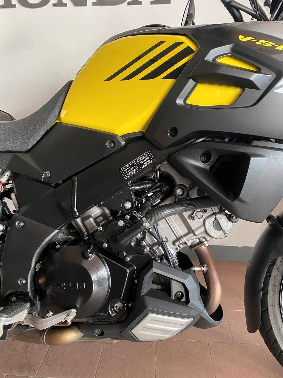 Suzuki V-Strom 1000