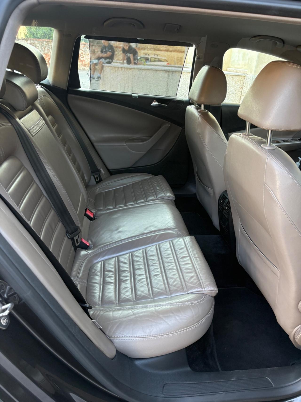Volkswagen Passat 2.0 TDI DSG navi pelle