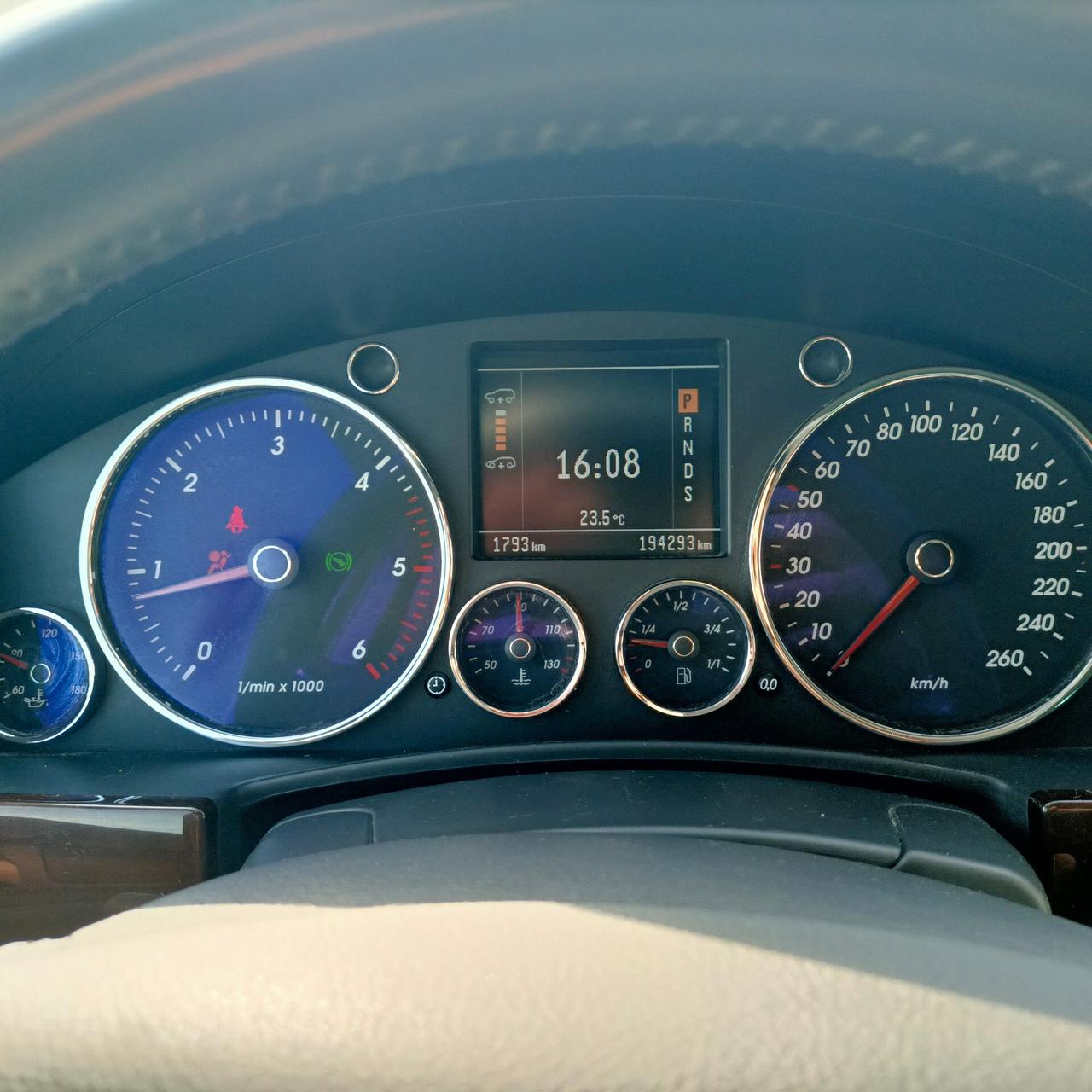 VW TOUAREG 2.5TDI R5 PRONTO USO KM190K