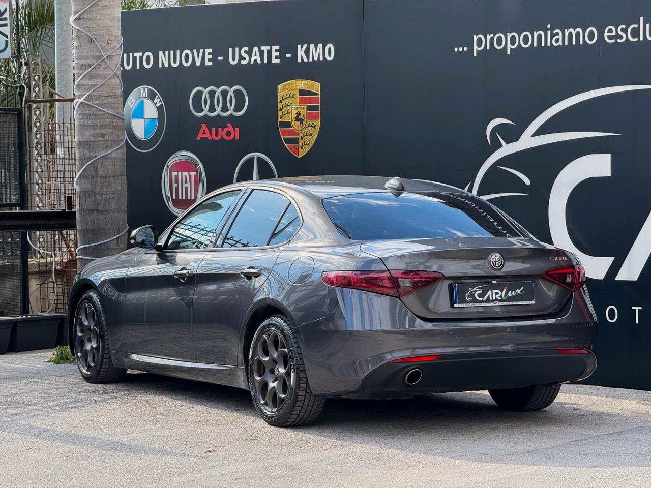 Alfa Romeo Giulia 2.2 T Business 136CV AT8 LED CAR PLAY