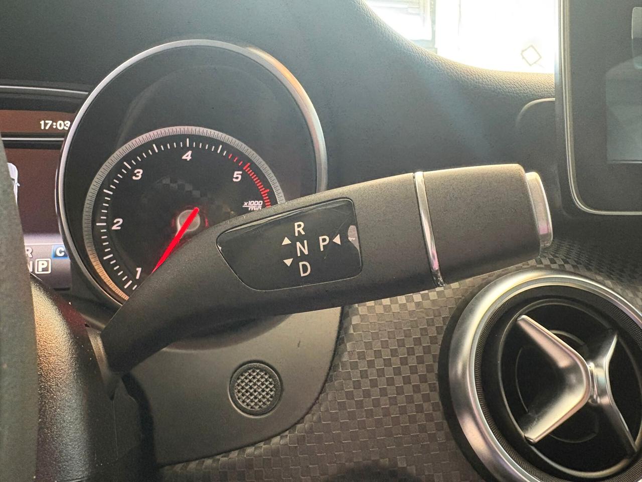 Mercedes-benz A 200 A 200 d Premium