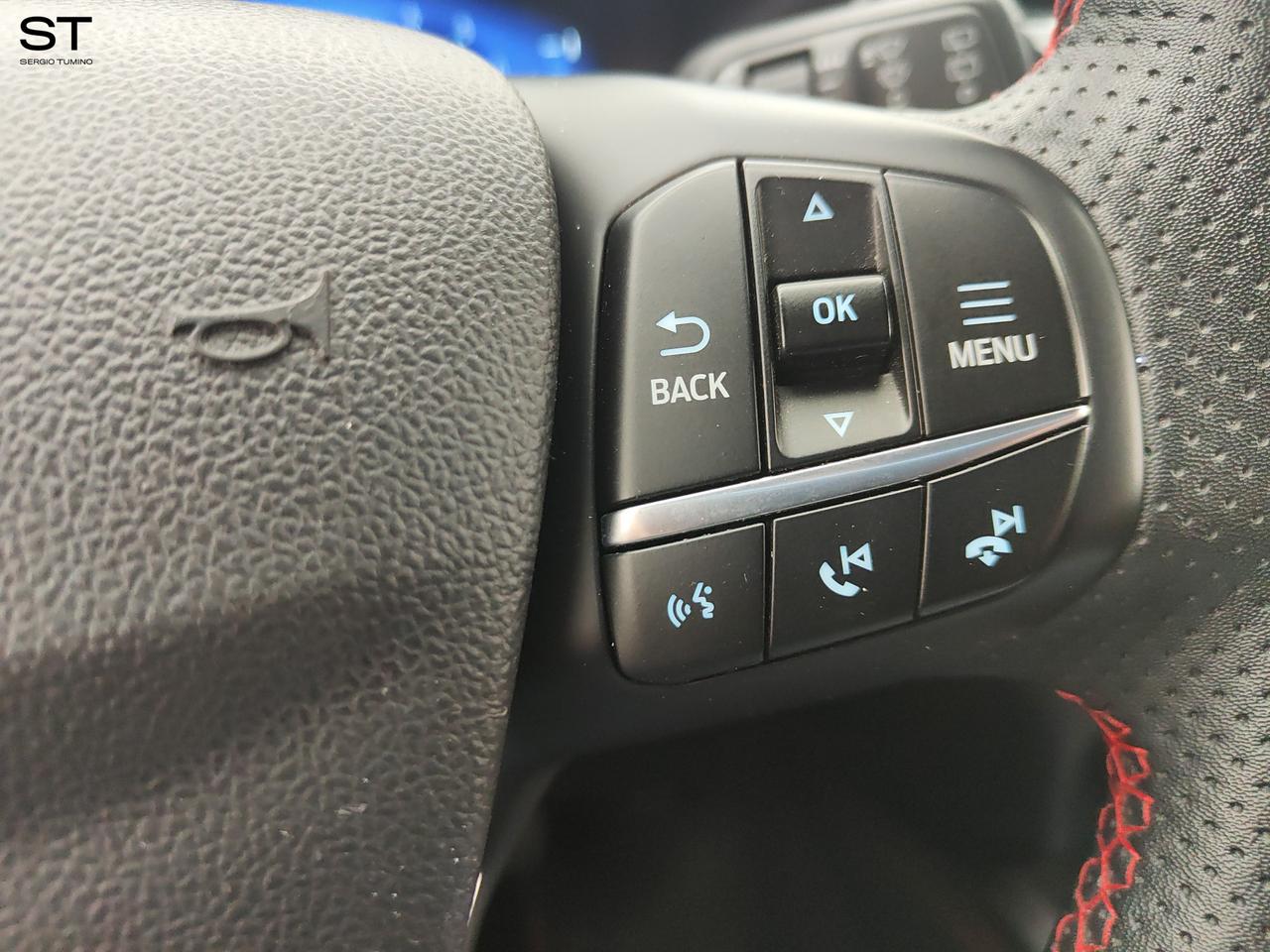 FORD Kuga 3ª serie - Kuga 1.5 EcoBoost 150 CV 2WD ST-Line