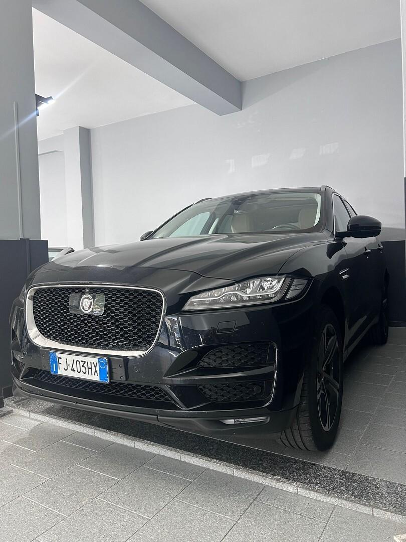 Jaguar F-Pace AWD Prestige