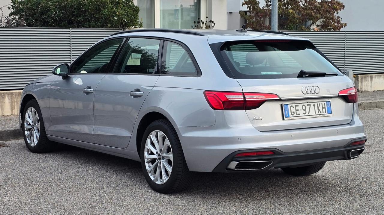 Audi A4 Avant 20 TDI/136 CV S tronic Business Advanced