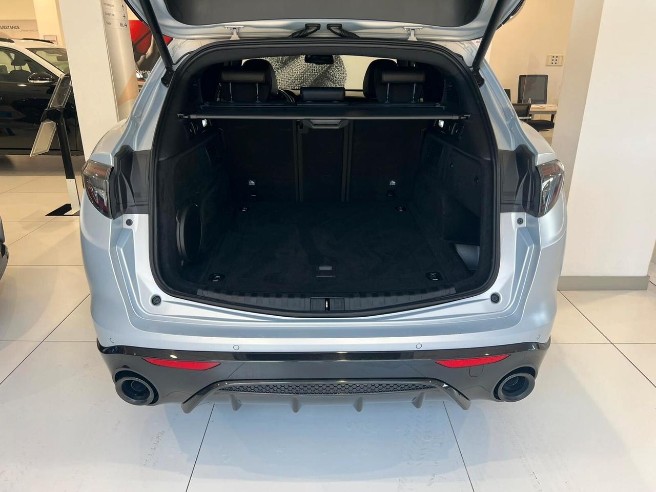 Alfa Romeo Stelvio 2.2 Turbodiesel 210 CV AT8 Q4 Competizione