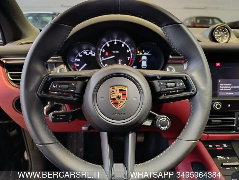 Porsche Macan 2.0 T*TETTO*SOSPENSIONI ATTIVE*SEDILI RISC + VENTILATI*RETROCAMERA*TERMINALI SPORTIVI *PACCHETTO CHR