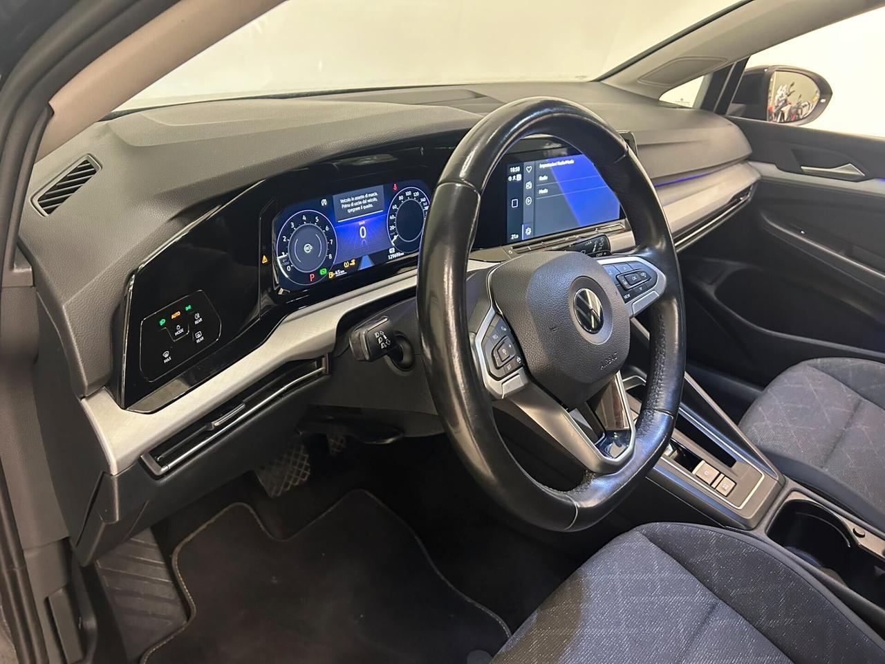 Volkswagen Golf 1.0 eTSI EVO DSG Life