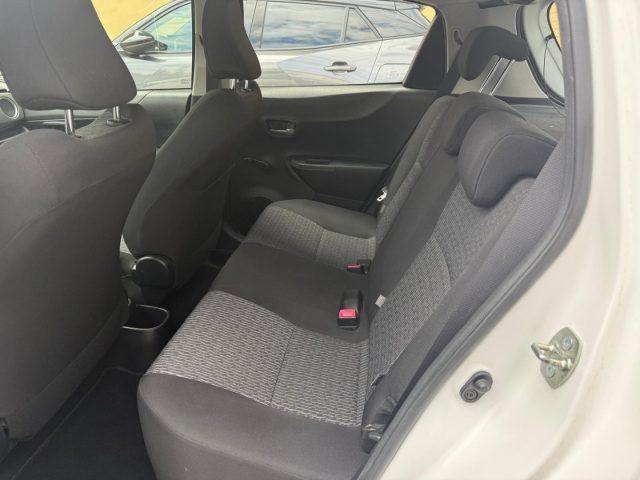 TOYOTA Yaris 1.3 5 porte Lounge