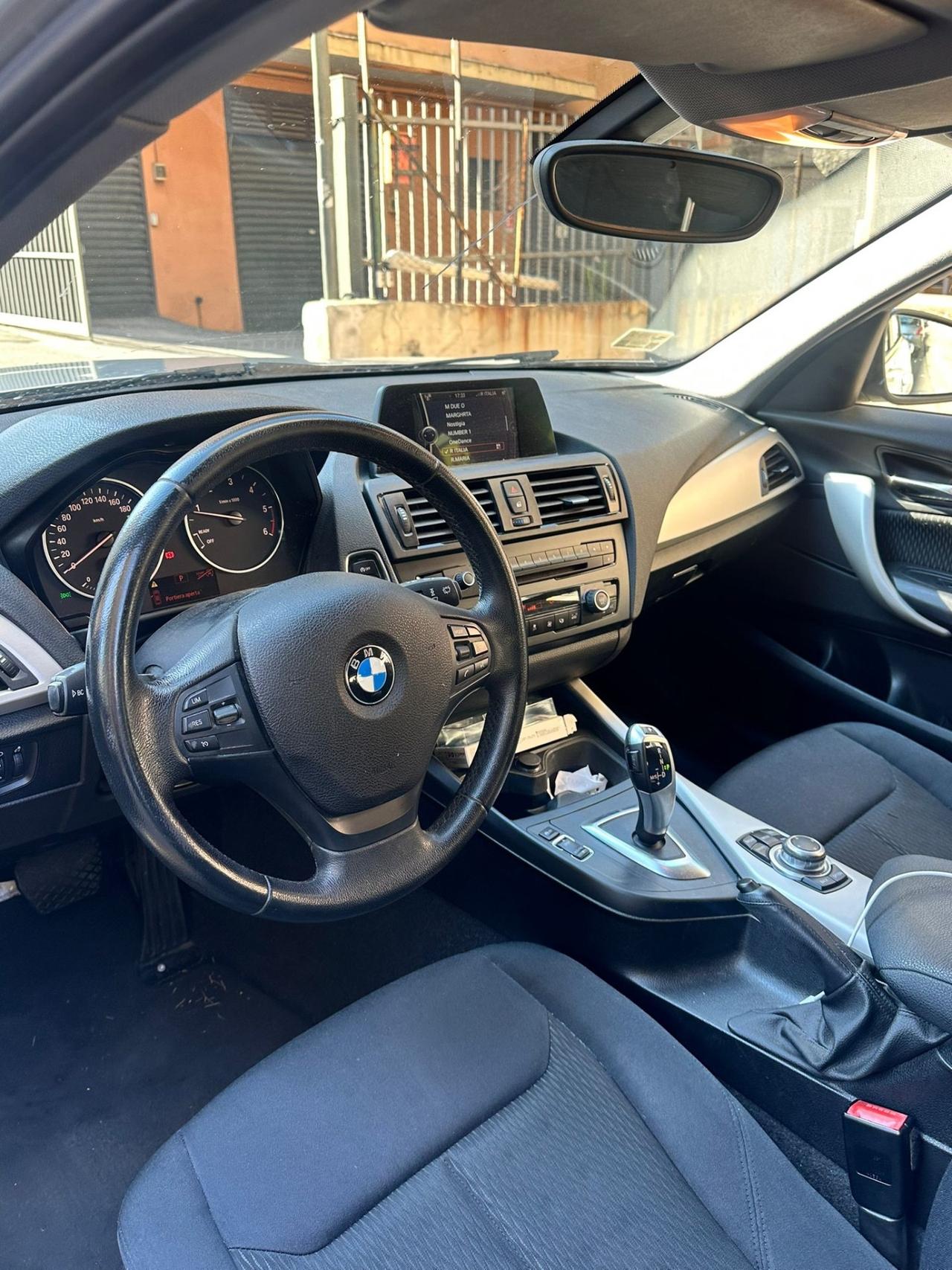 Bmw 116 116d 5p. Urban AUTOMATICO