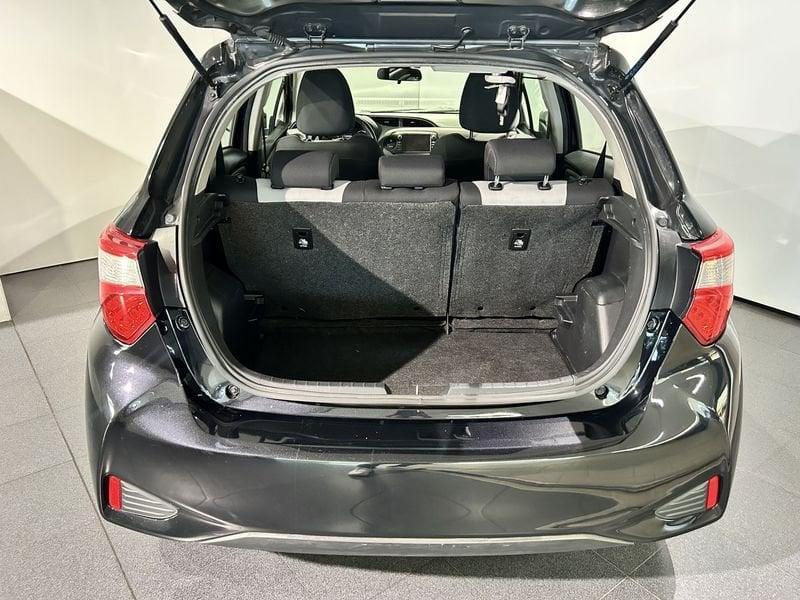 Toyota Yaris Yaris 1.5 Hybrid 5 porte Active AREA C FREE + CERCHI IN LEGA
