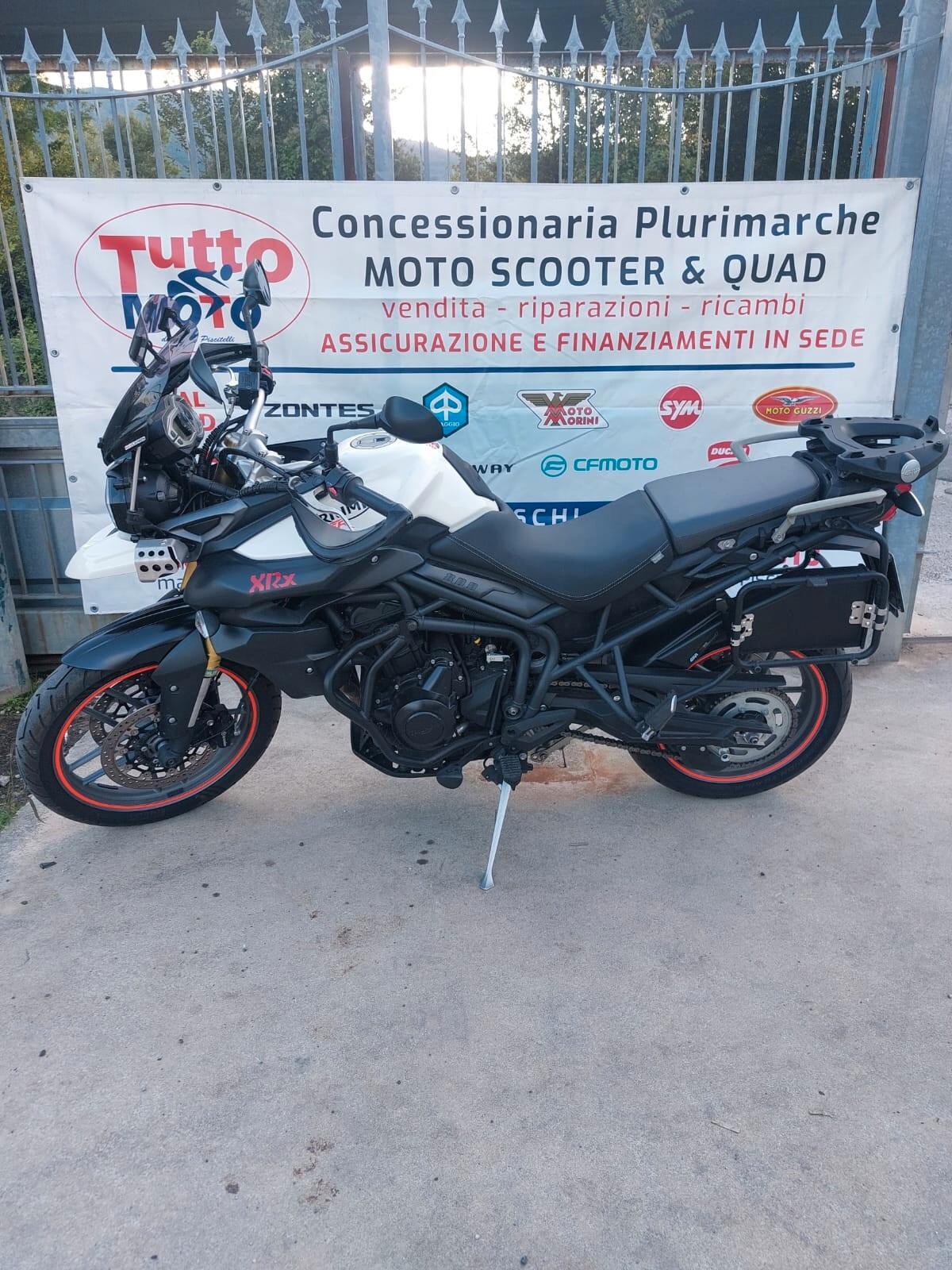 Triumph Tiger 800 XRx