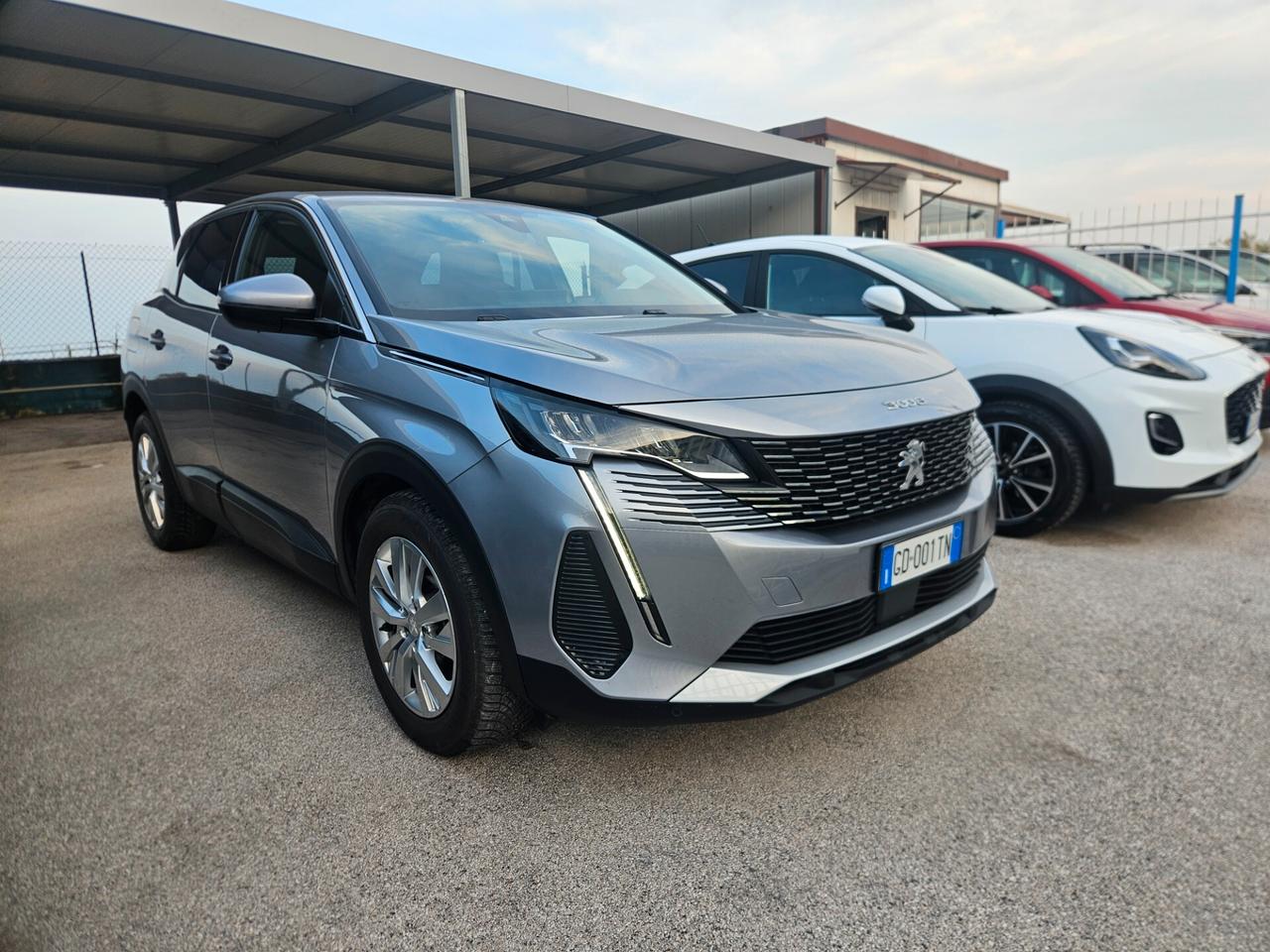 Peugeot 3008 BlueHDi 130 S&S EAT8 Business