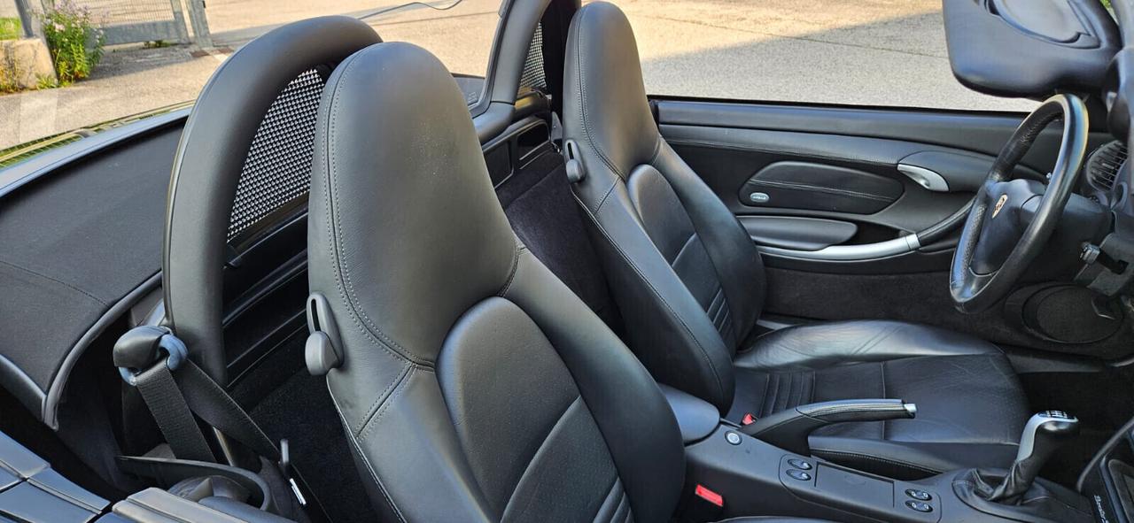 Porsche Boxster 3.2i 24V cat S