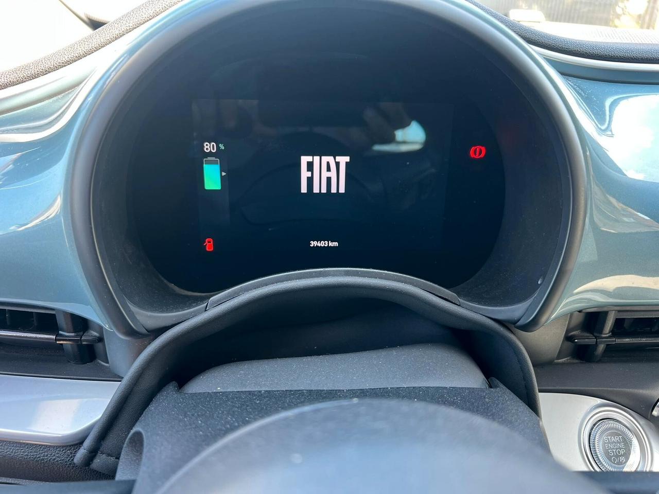 Fiat 500 500e Berlina 42 kWh La Prima