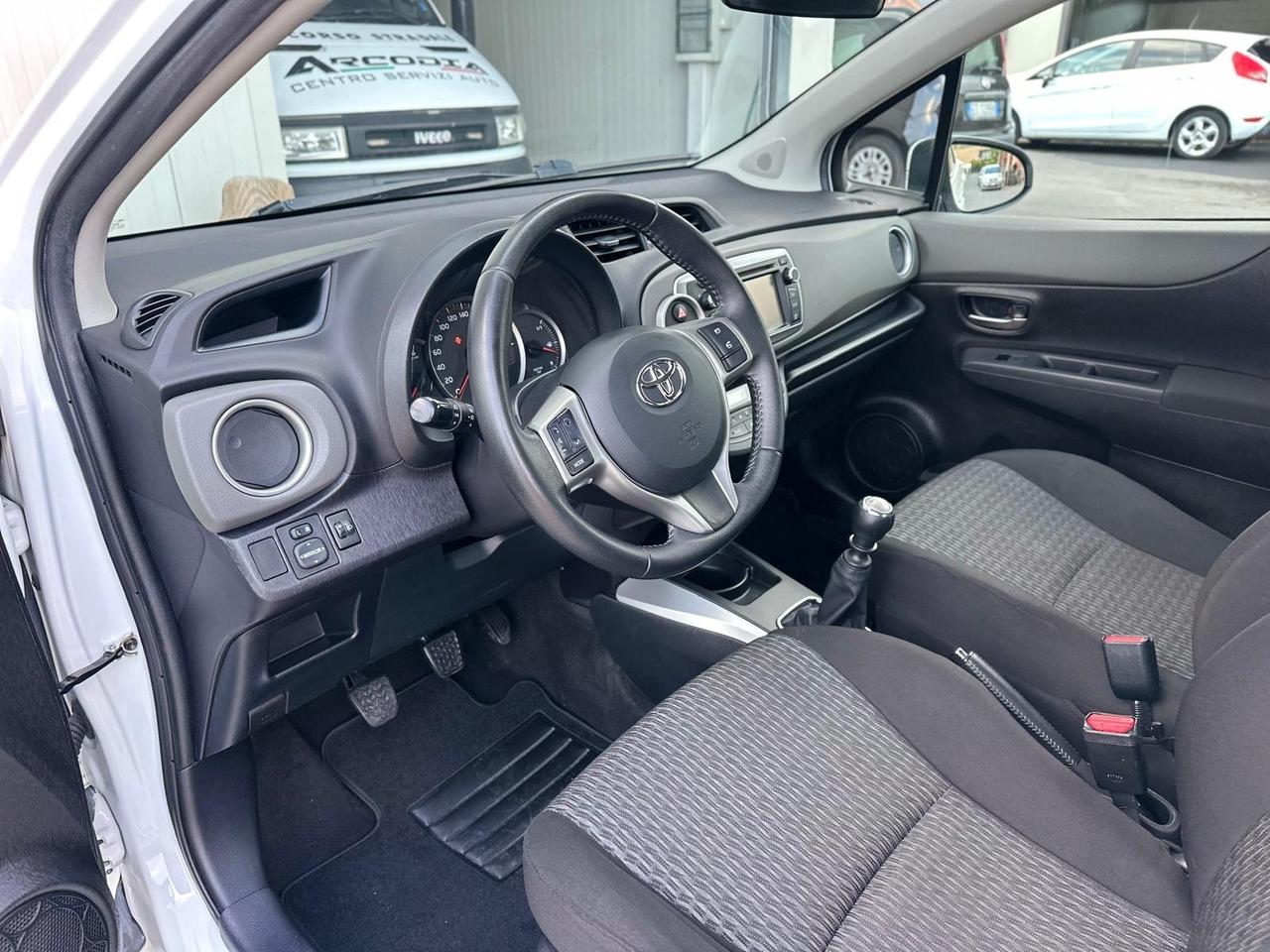Toyota Yaris 1.4 D-4D 5 porte Lounge