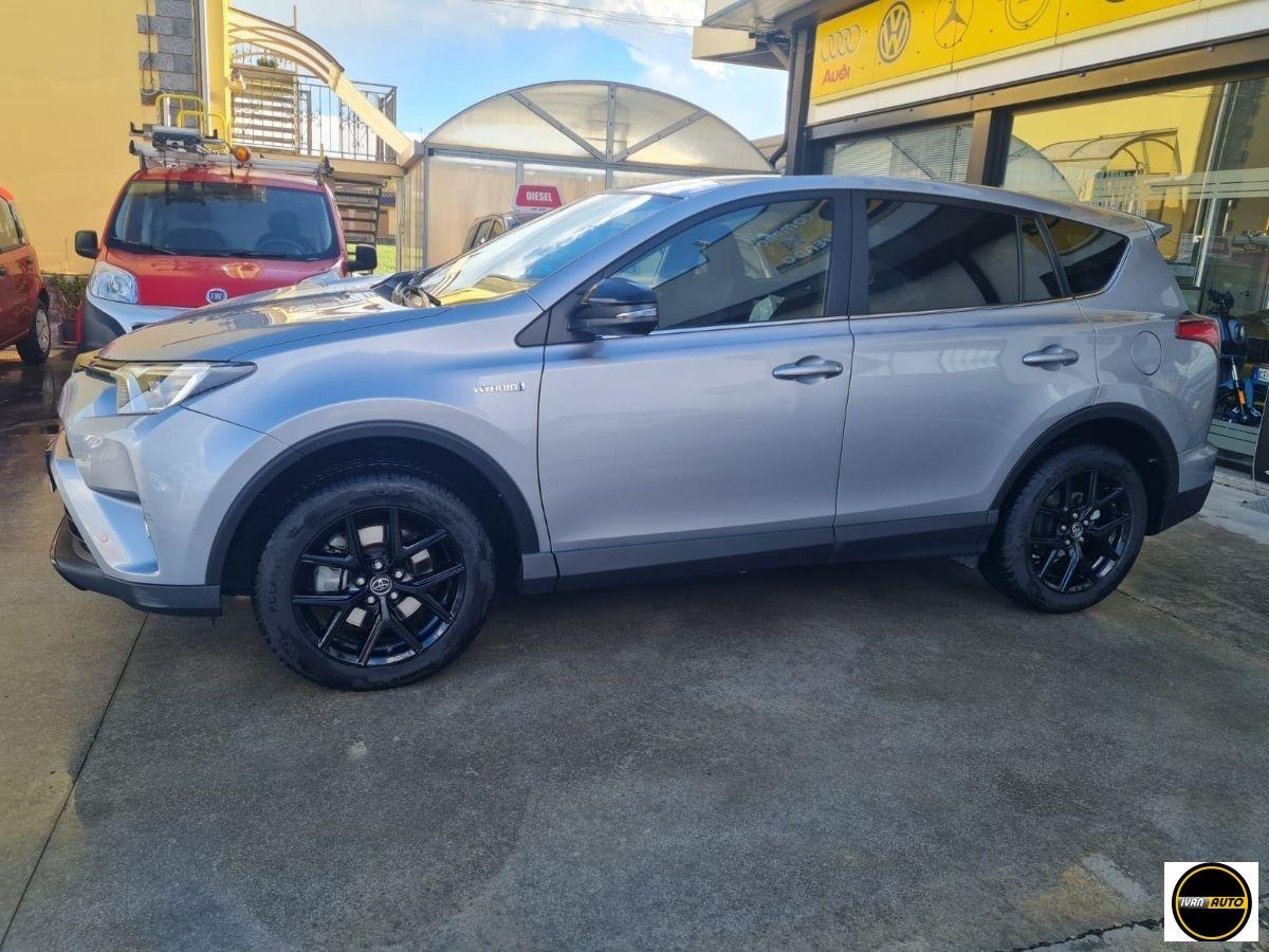 TOYOTA RAV4 2.5 Hybrid 4WD Dynamic-34.000 Km.