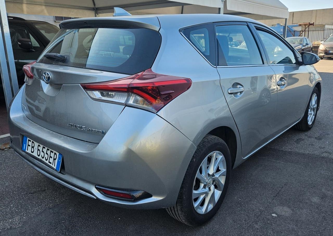 Toyota Auris 1.8 Hybrid Active