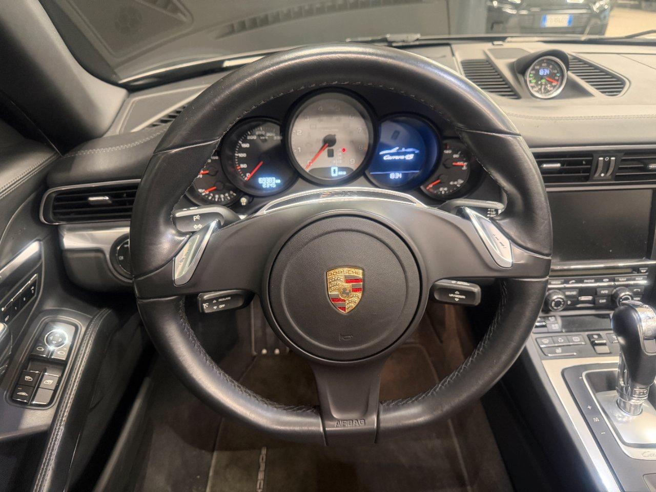 Porsche 911 Cabrio 3.8 Carrera 4S