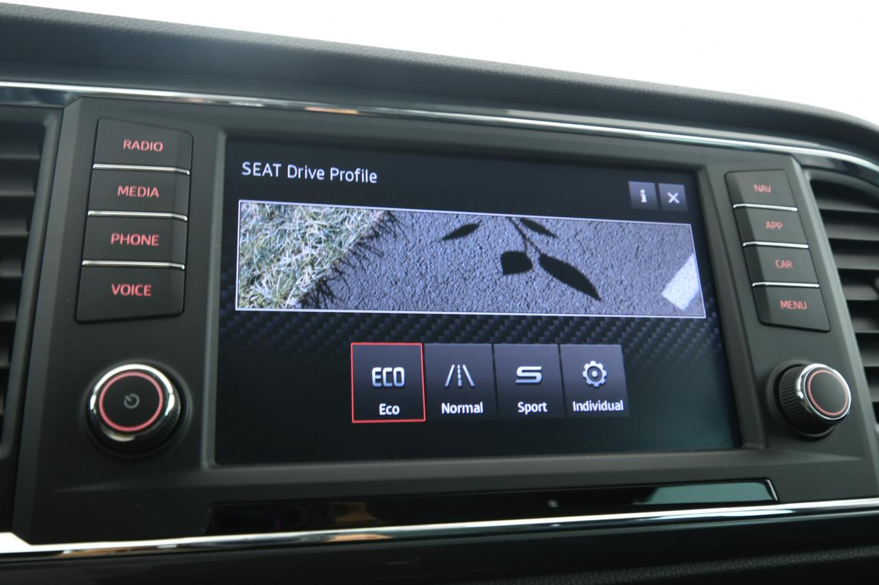 SEAT Ateca 1.6 tdi Business dsg NEOPATENTATI+CAMERA+ACC