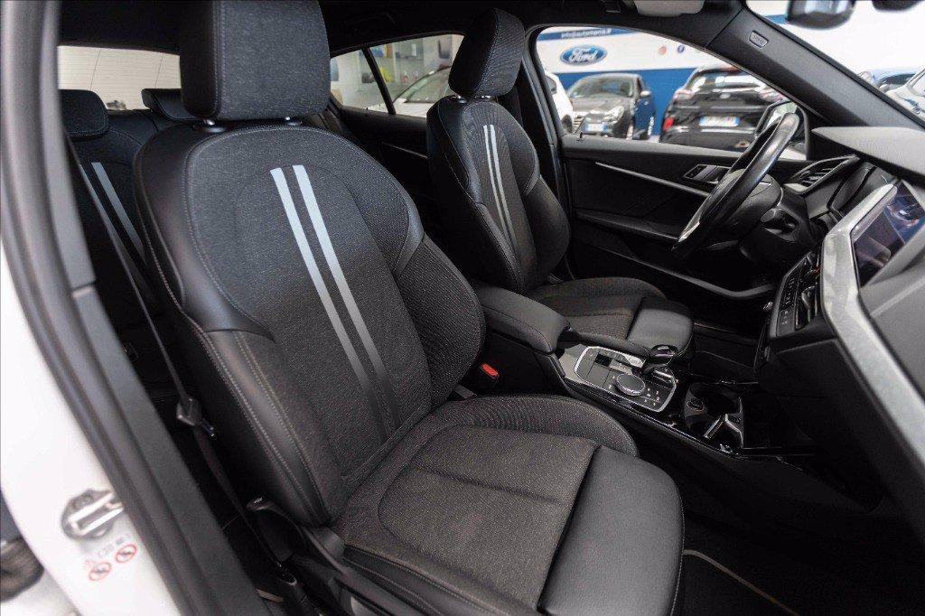 BMW 116d Advantage auto del 2021