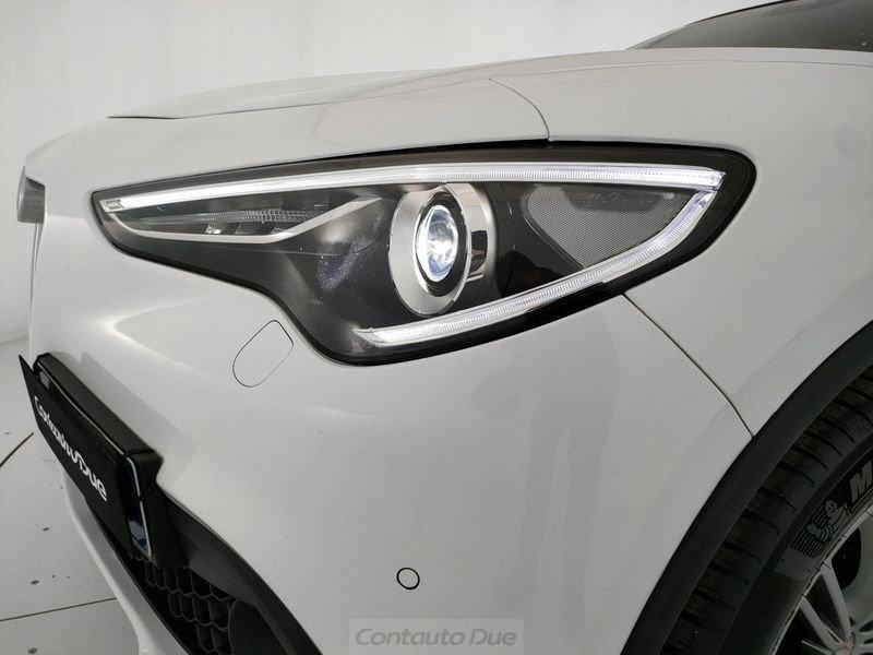 Alfa Romeo Stelvio 2.2 Turbodiesel 210 CV AT8 Q4 Super | MOTORE NUOVO