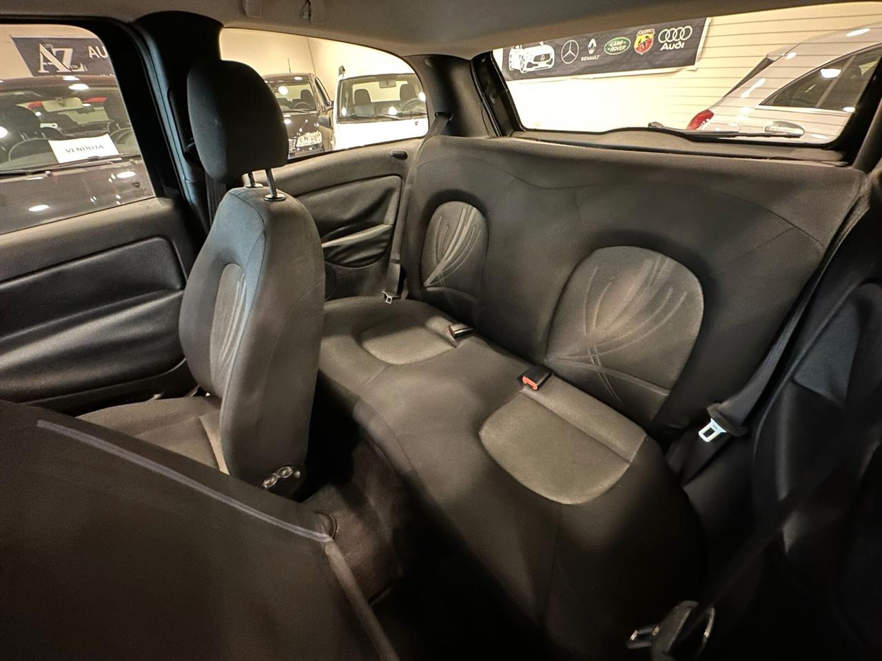 Lancia Ypsilon 1.2 69 CV Diva