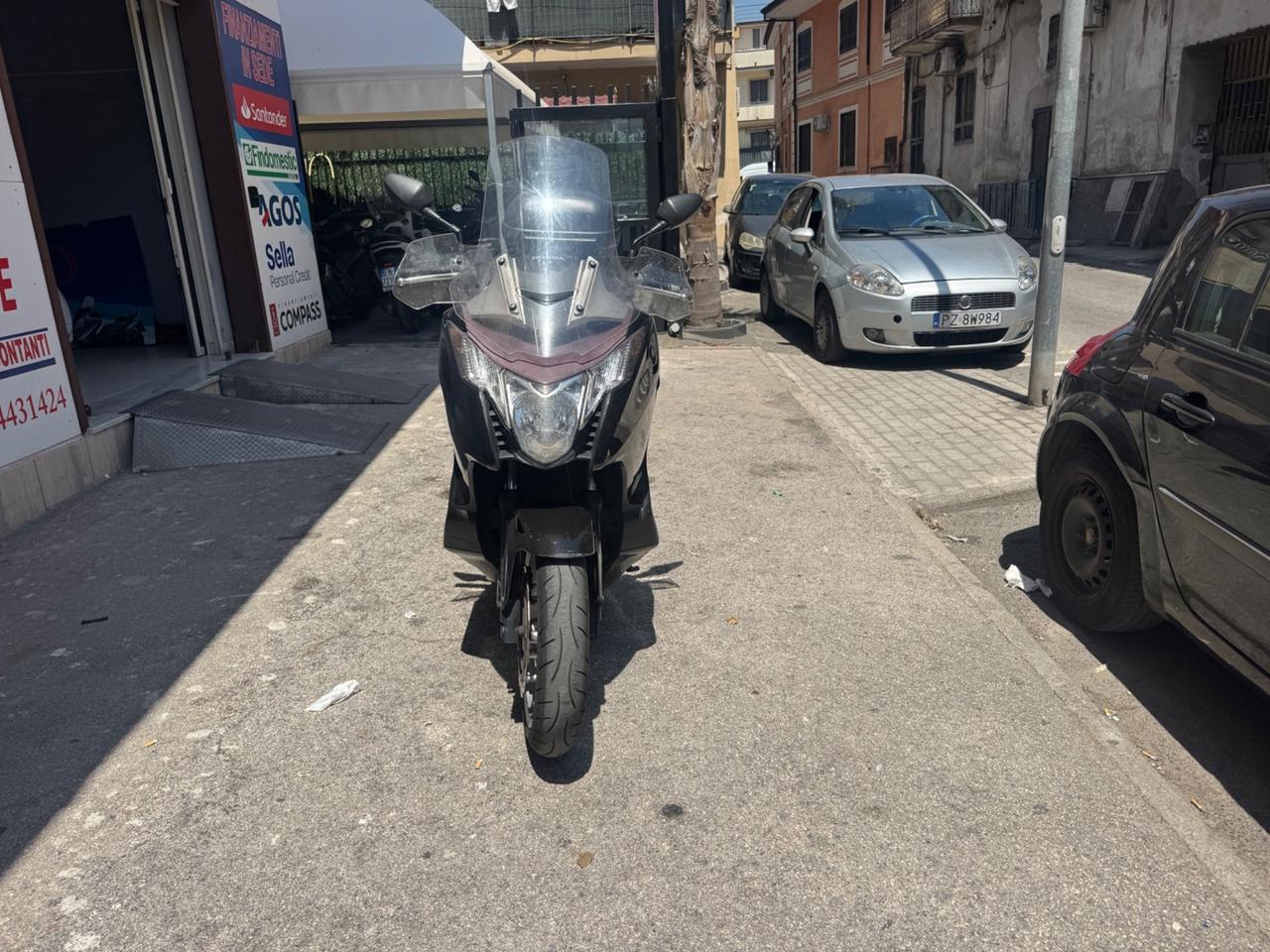 Honda Integra 700 Sport