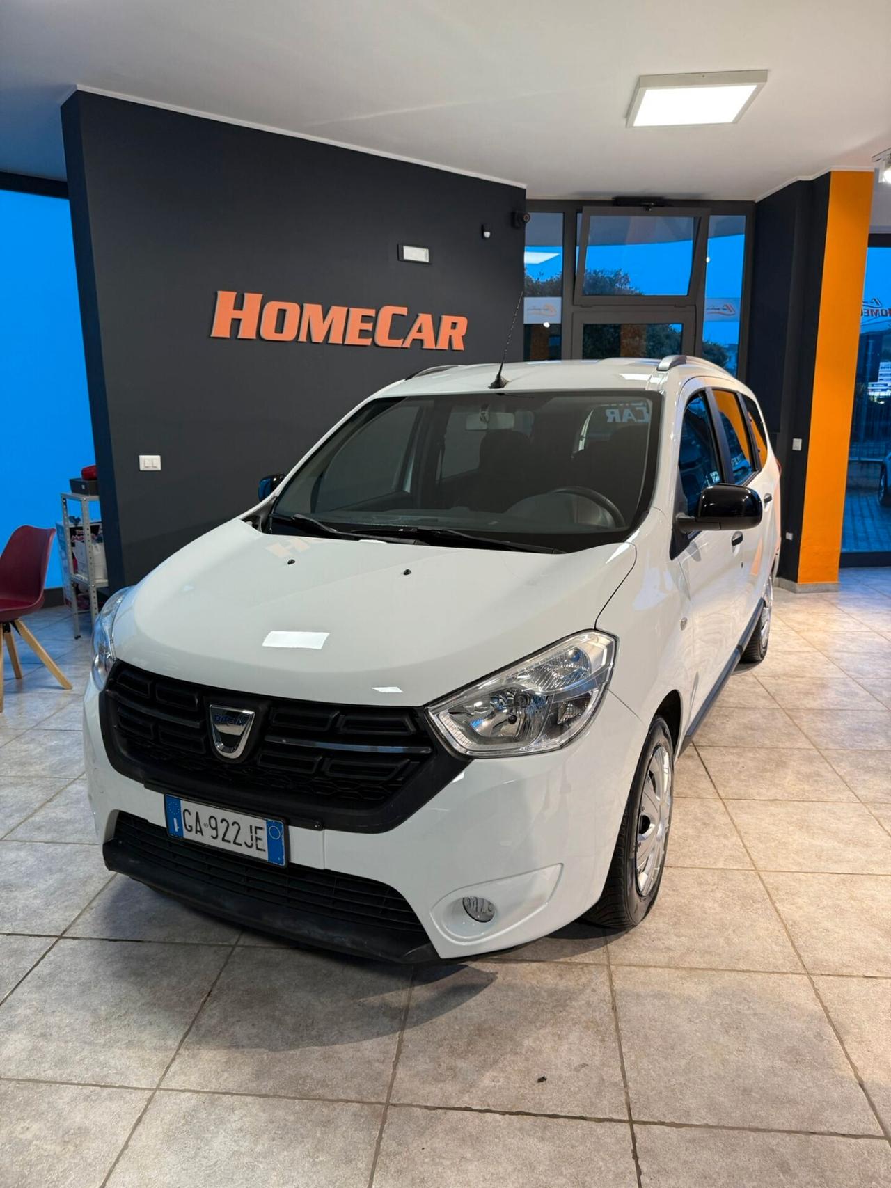Dacia Lodgy 1.5 Blue dCi 8V 95CV 7 posti Comfort navi retro
