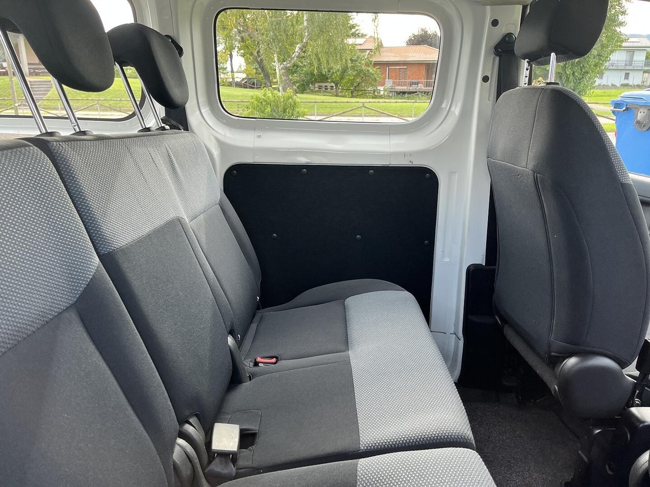 NISSAN NV 200 1500 DCI 110 CV 5 POSTI