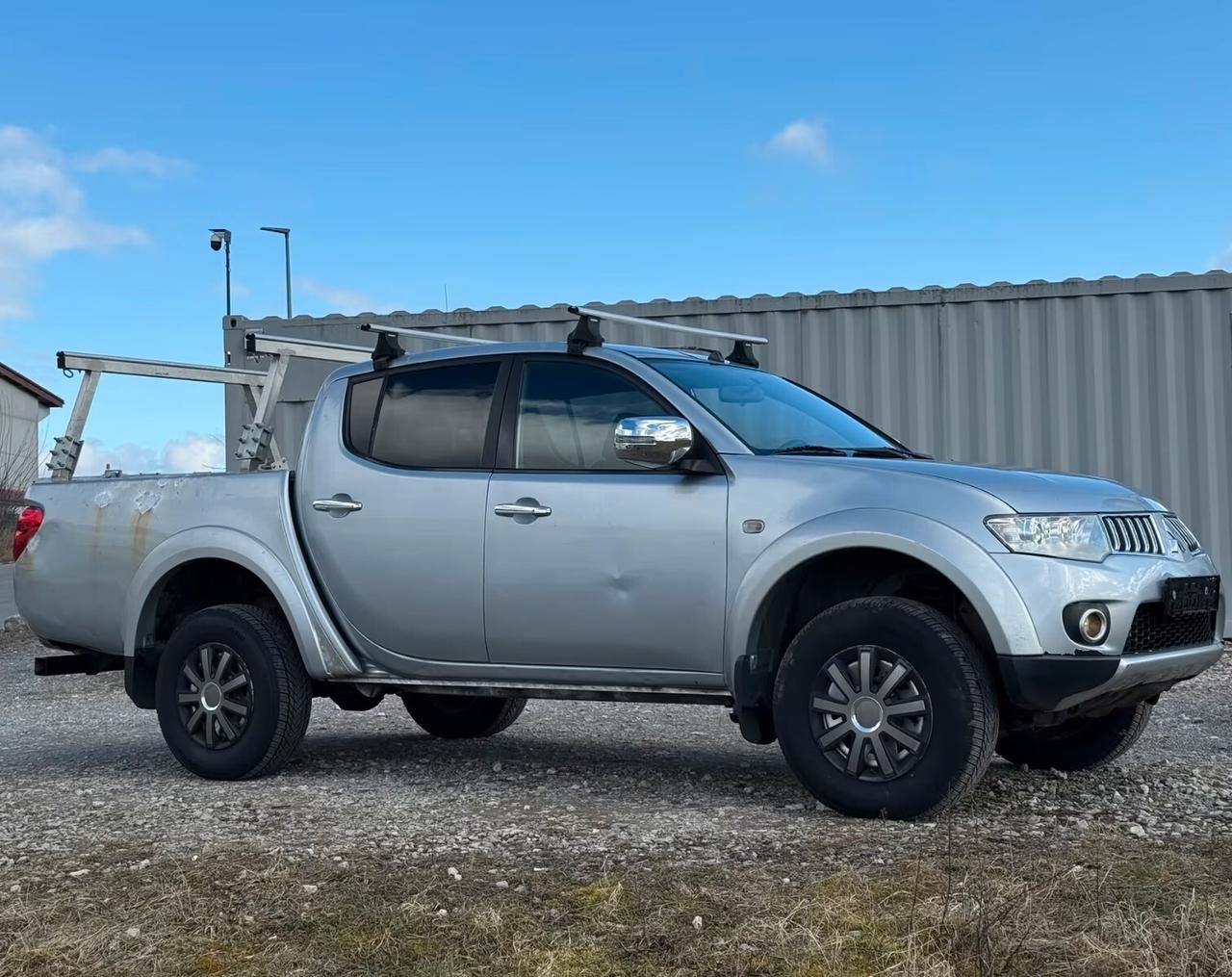 Mitsubishi L200 Pick-Up Double Cab 2.5 D-ID 4WD