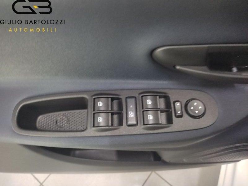 Lancia Ypsilon 1.0 FireFly 70cv S&S Hybrid GOLD PLUS