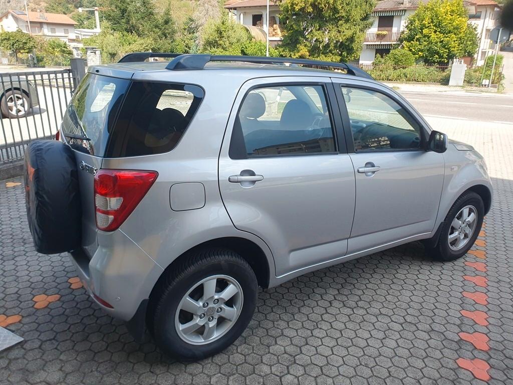 Daihatsu Terios 1.5 4WD SX O/F