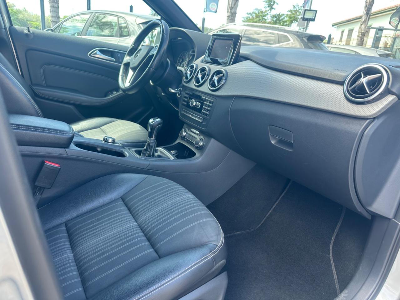 Mercedes-benz B 200 CDI Premium