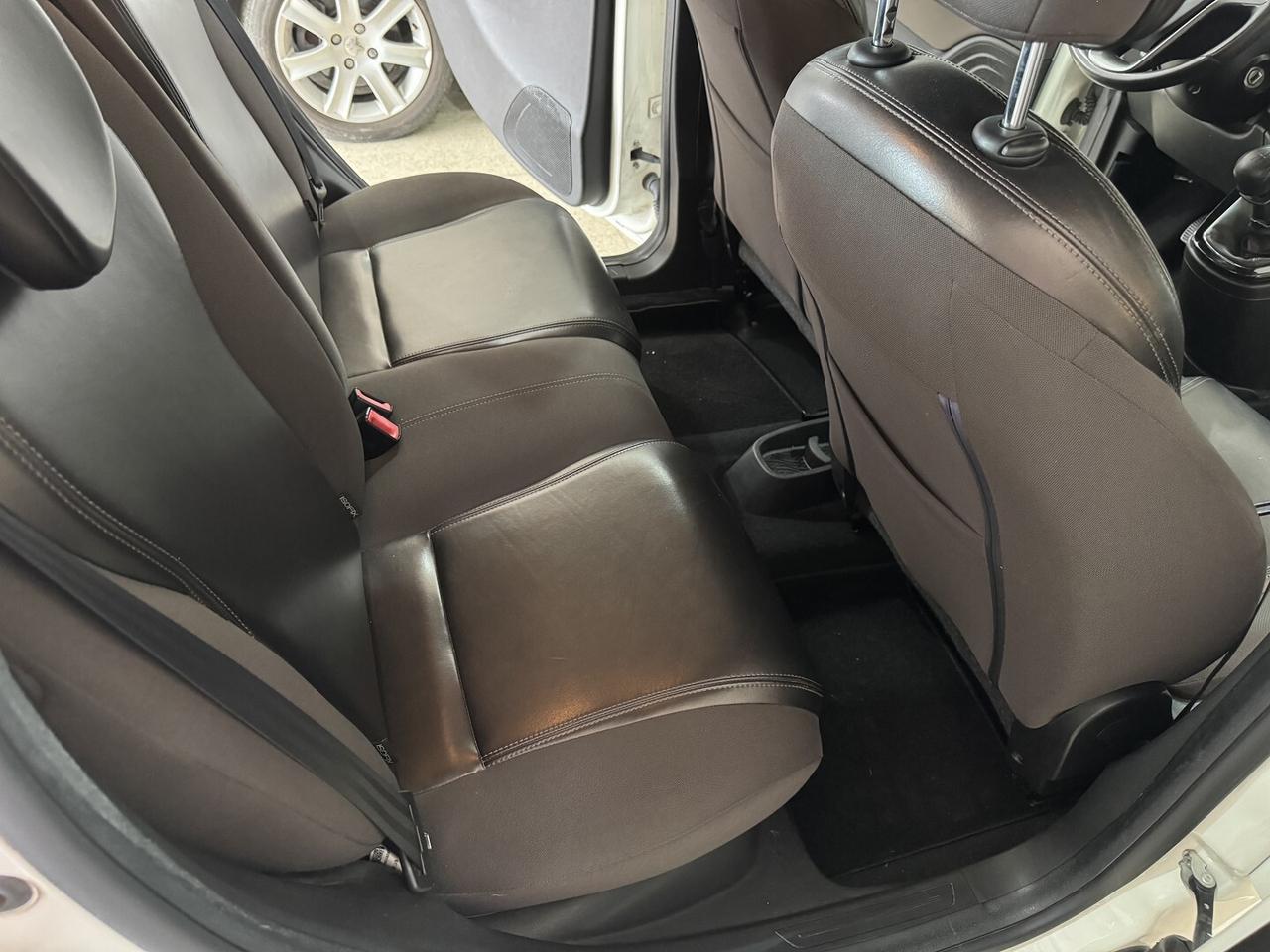 LANCIA YPSILON 900 T.Air