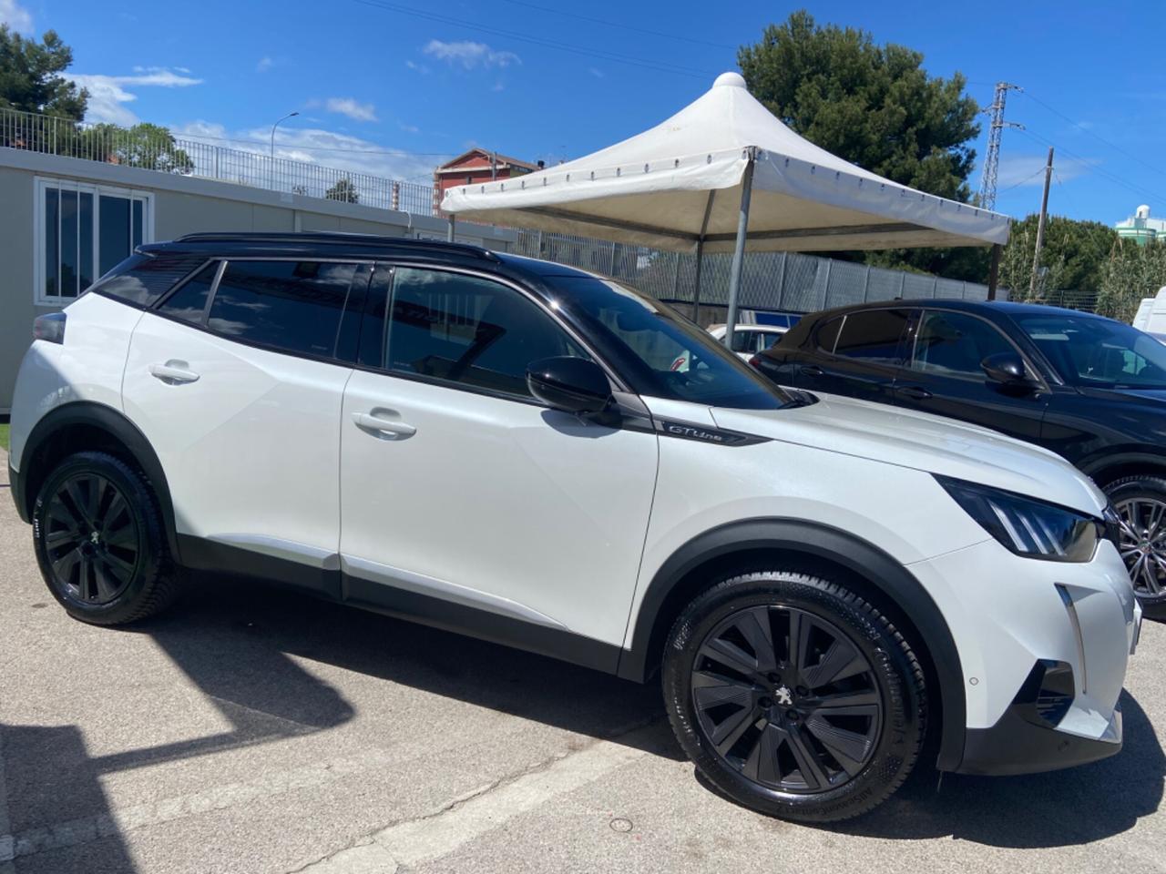 Peugeot 2008 1.5 HDI 130 EAT8 Navi Pack Tetto introvabile